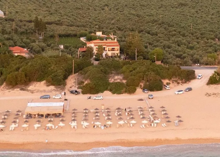 Lagouvardos Beach House