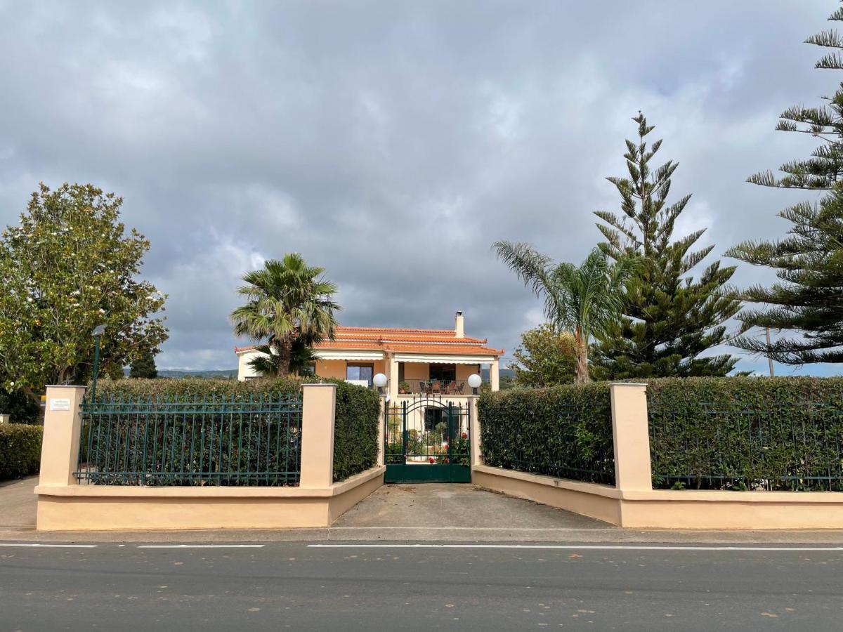 Lagouvardos House Holiday home *